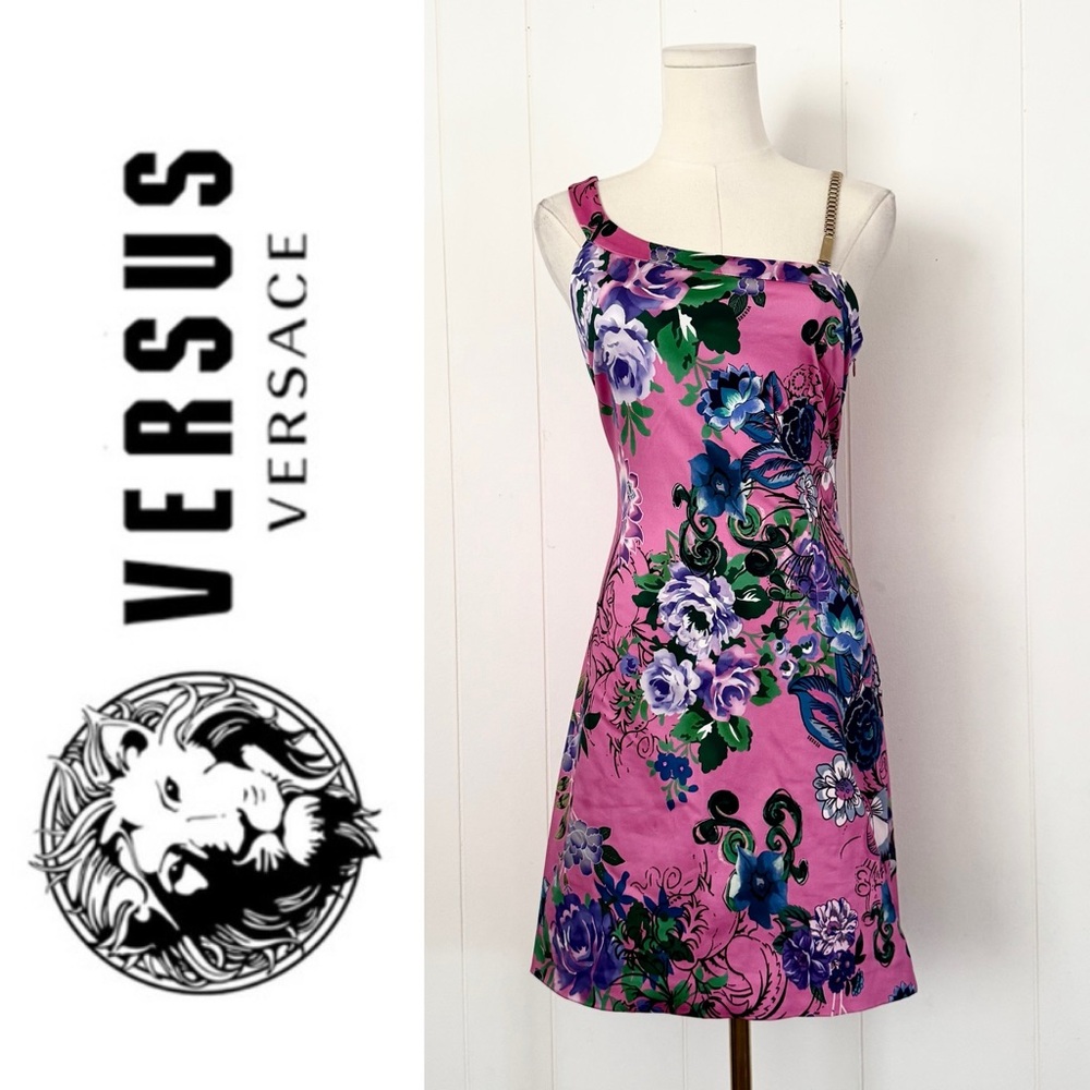 Versus VERSACE Pink Floral Chain Strap Mini Dress Size 6 Rare Collectors